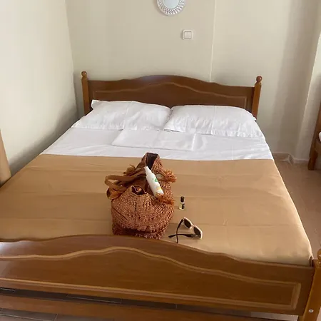 Hotel Shqiponja Velipoje