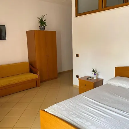 Hotel Shqiponja 3* Shëngjin