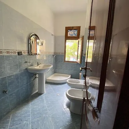 Hotel Shqiponja Shëngjin
